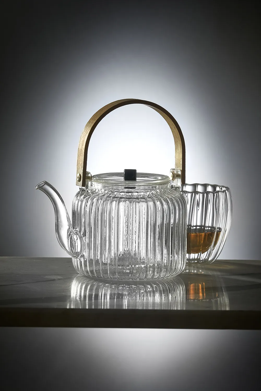 Théière en verre