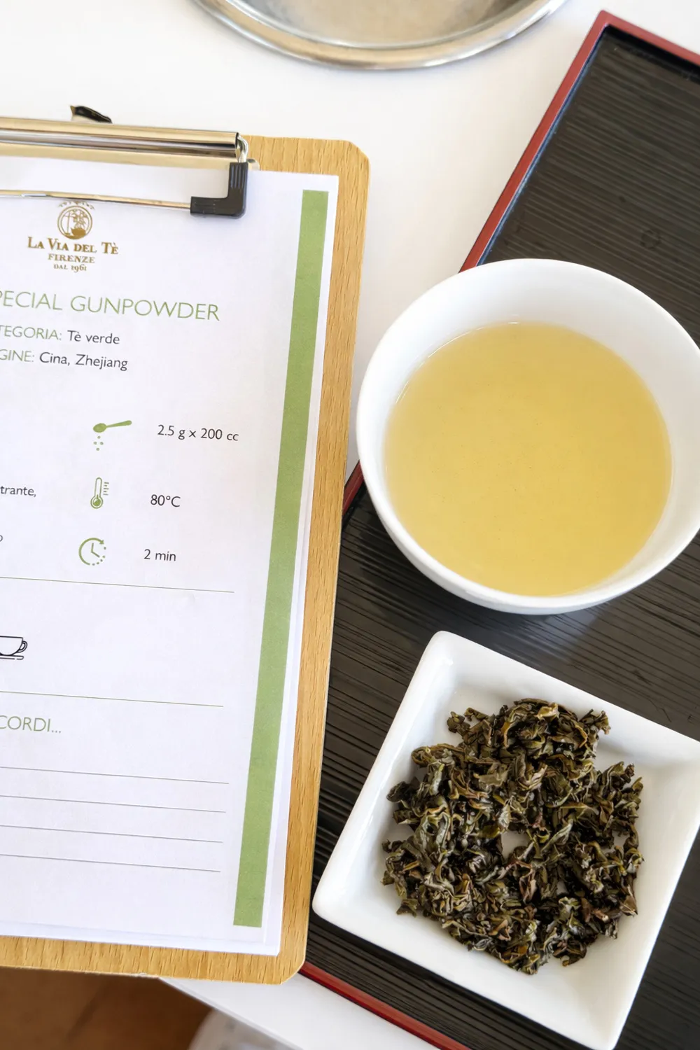 Cours De La Plante À La Tasse