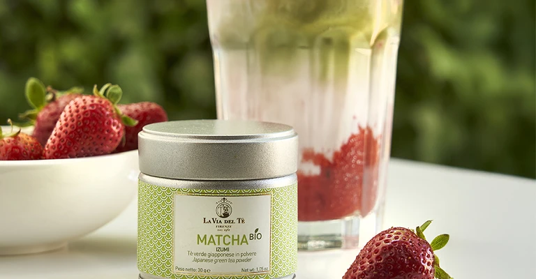 Strawberry Matcha Latte